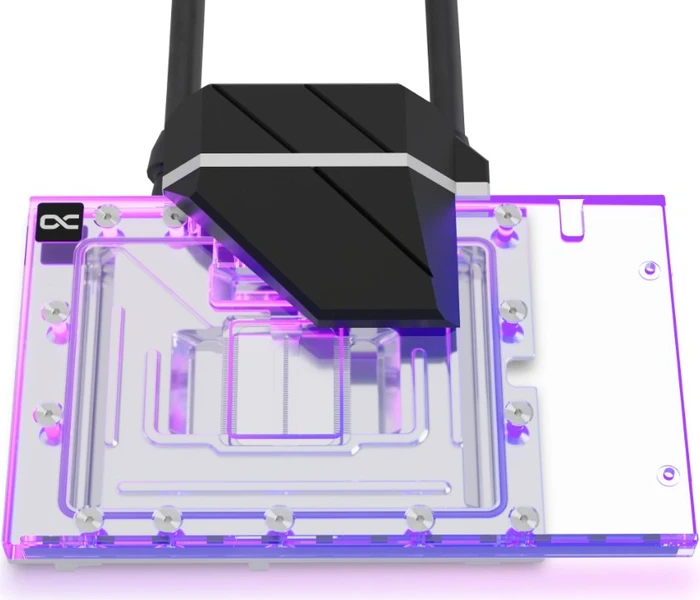 Alphacool Eiswolf 2 AiO 360mm RTX 4080 Founders Edition mit Backplate