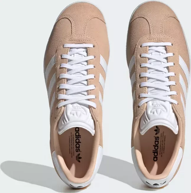 adidas Gazelle halo blush/cloud white/core black (Damen)