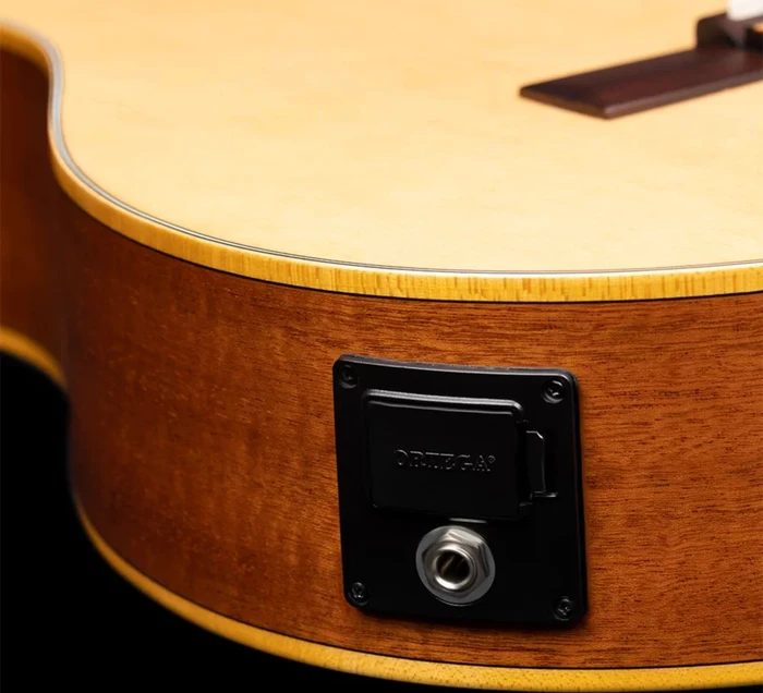 Ortega RCE125SN-L Thinline Left-Handed Natural