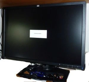 HP ZR24w, 24"