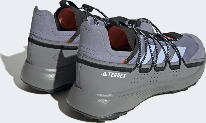 adidas Terrex Voyager 21 Travel silver violet/blue dawn/solar gold (Herren)