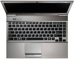 Toshiba Satellite Z830-10J, Core i5-2467M, 4GB RAM, 128GB SSD, DE