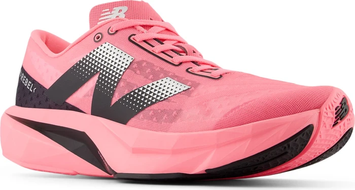 New Balance FuelCell Rebel v4 ultra pink/white/black (Herren)