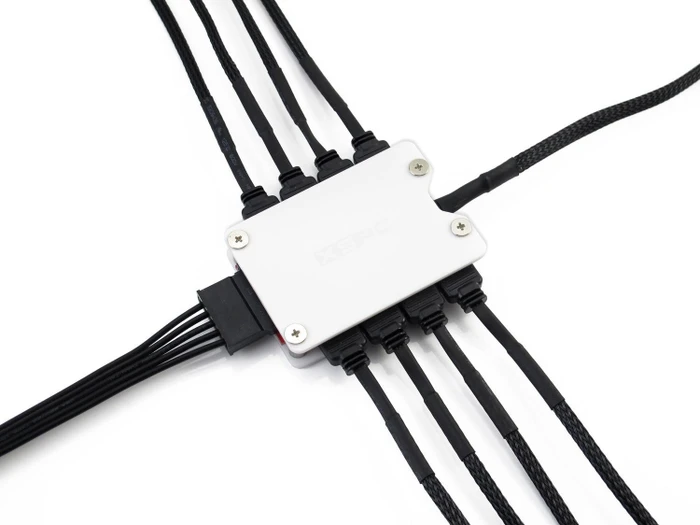 XSPC RGB Splitter Hub weiß, 12V, 4-Pin, 8-fach