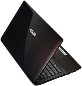 ASUS X53SK-SX067V, Core i5-2450M, 4GB RAM, 320GB HDD, Radeon HD 7610M, DE