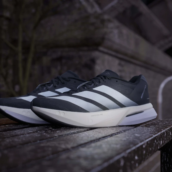 adidas Adizero Boston 13 core black/cloud white/grey five (Damen)