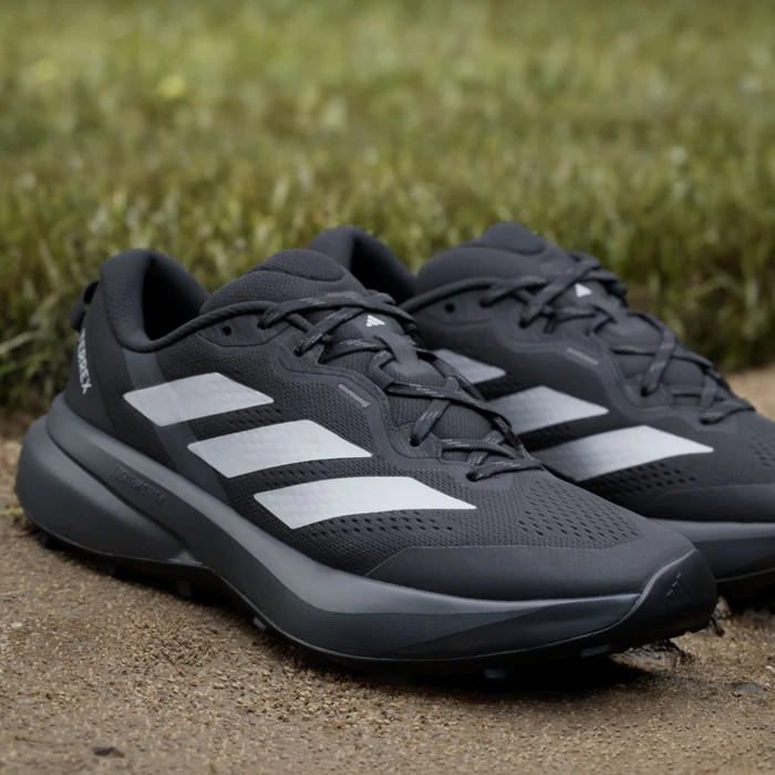 adidas Terrex Tracefinder Plus core black/cloud white/grey five (Herren)