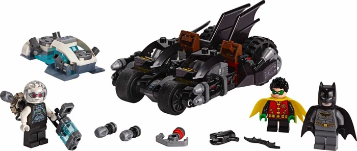 LEGO DC Universe Super Heroes - Batcycle-Duell mit Mr. Freeze