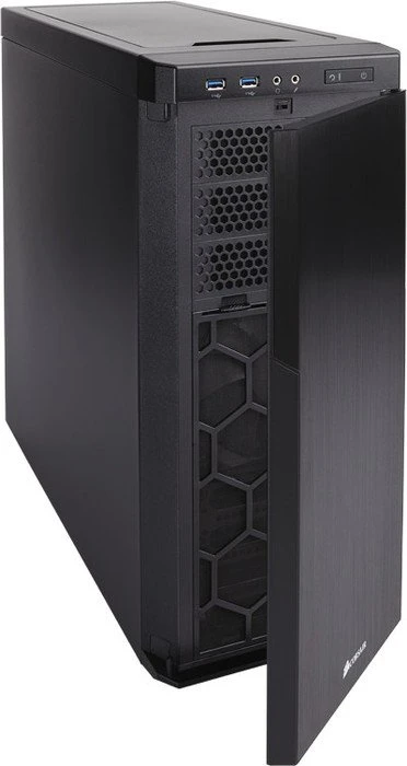 Corsair Carbide Series 330R Blackout Edition, schallgedämmt