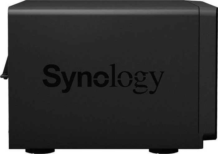 Synology FlashStation FS1018, 8GB RAM ECC, 4x RJ-45 1000Base-T, 3x USB-A 3.0