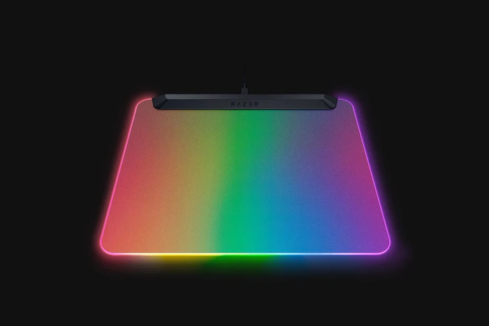 Razer Firefly V2 Pro - Fully Illuminated RGB Gaming Mouse Mat, schwarz