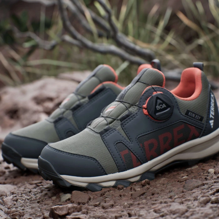 adidas Terrex Agravic BOA Rain.RDY olive strata/semi impact orange/wonder beige (Junior)