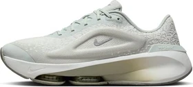 Nike Versair light silver/summit white/jade horizon/metallic silver (Damen)