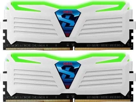 GeIL Super Luce weiß LED grün UDIMM 16GB Kit, DDR4-2400, CL16-16-16-36