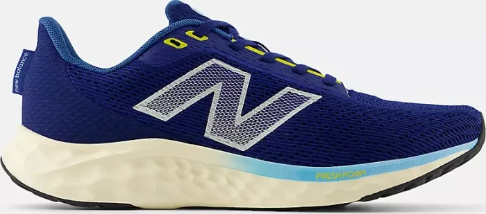 New Balance Fresh Foam Arishi v4 inkwell/blue agate/ginger lemon (Herren)