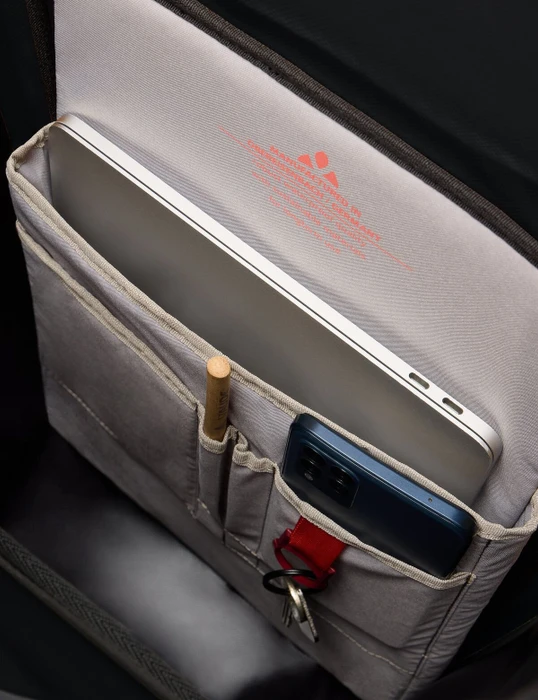 Vaude Aqua Transformer 26 Gepäcktasche schwarz