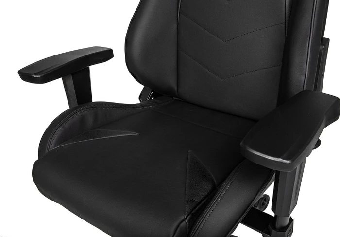 AKRacing Octane Gamingstuhl, schwarz