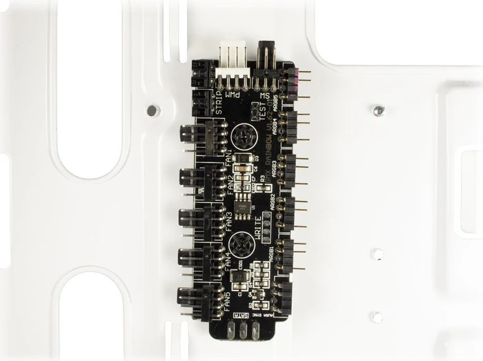 Inter-Tech X-908 Infini2, weiß, Glasfenster