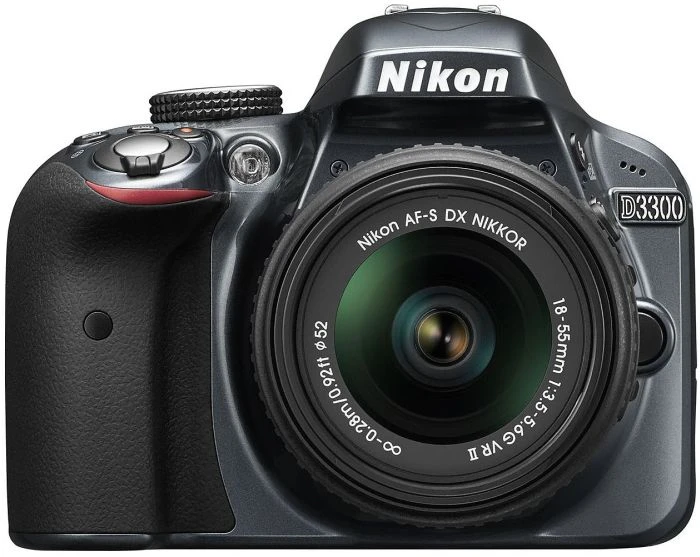Nikon D3300 grau mit Objektiv AF-S DX 18-55mm 3.5-5.6 G II VR