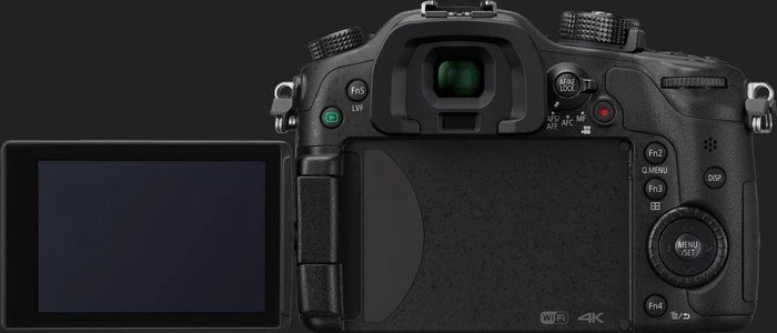 Panasonic Lumix DMC-GH4 mit Objektiv Lumix G Vario 12-60mm 3.5-5.6 ASPH Power OIS