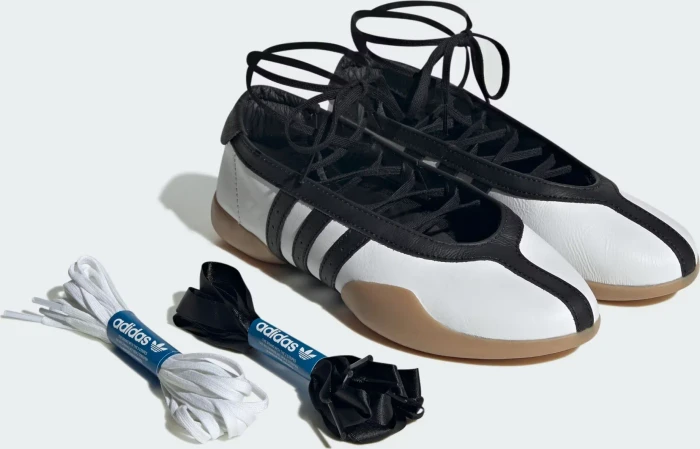 adidas Originals Taekwondo Mei cloud white/core black/gum (Damen)