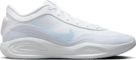 Nike G.T. Hustle Academy white/pure platinum/glacier blue (Herren)