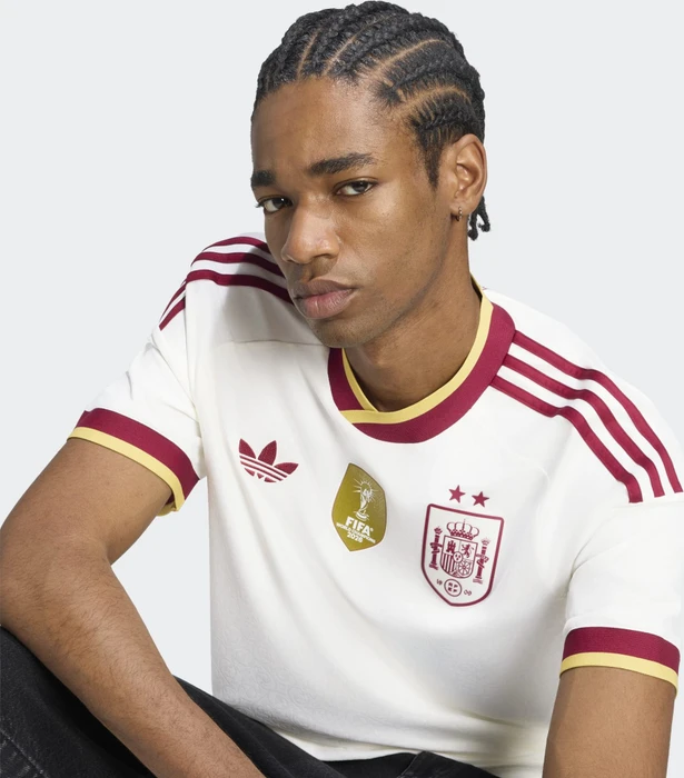 adidas FIFA WM 2026 Spanien Winners Auswärtstrikot langarm off white (Herren)