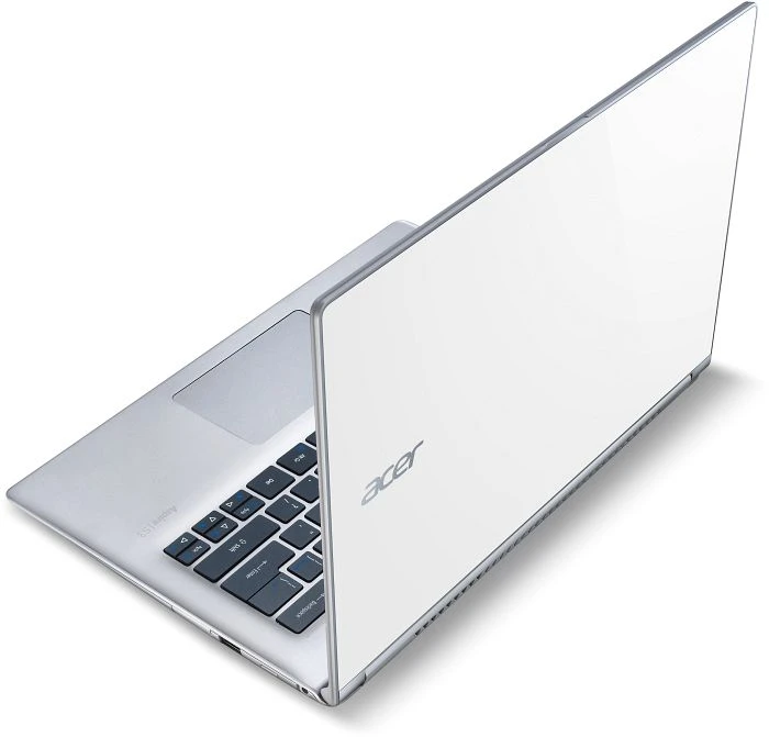 Acer Aspire S3-392G-54204G1.02Ttws, Core i5-4200U, 4GB RAM, 20GB SSD, 1TB HDD, GeForce GT 735M, DE