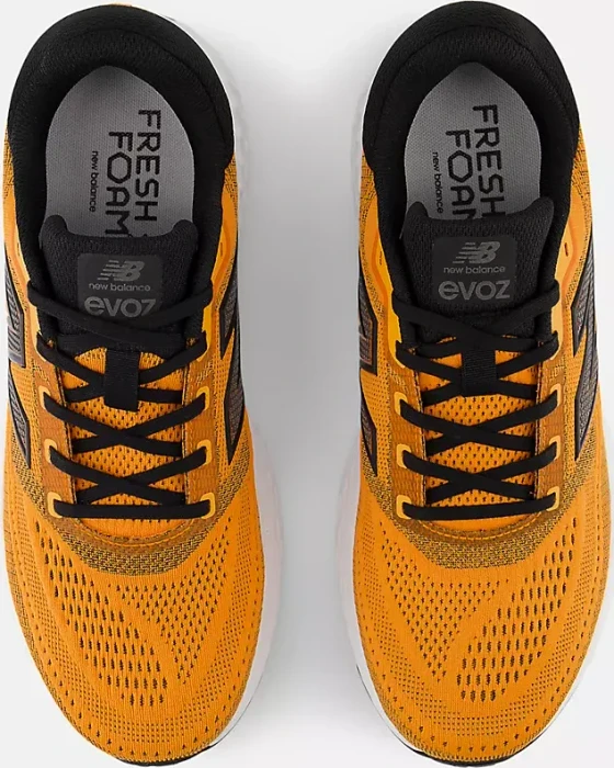 New Balance Fresh Foam X EVOZ v4 sizzle/black/black metallic (Herren)