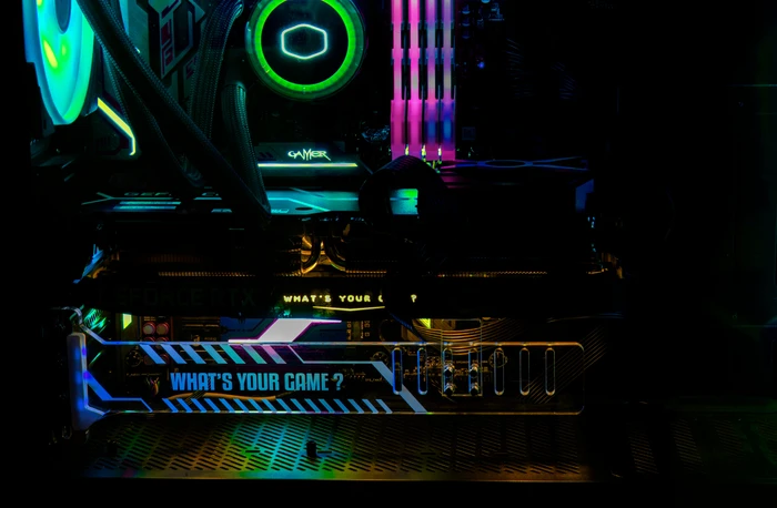 KFA2 GeForce RTX 3080 Ti SG (1-Click OC), 12GB GDDR6X, HDMI, 3x DP