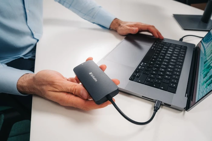 Verbatim USB-C Pro Multiport Hub CMH-05, USB-C 3.0 [Stecker]