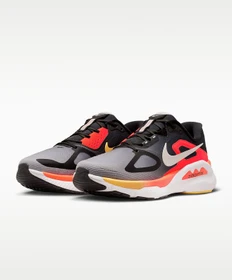 Nike Structure Plus black/light smoke grey/bright crimson/silver (Herren)