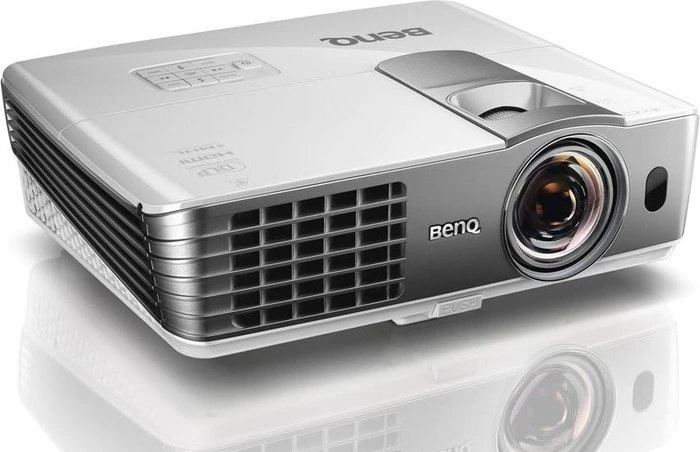 BenQ W1080ST+