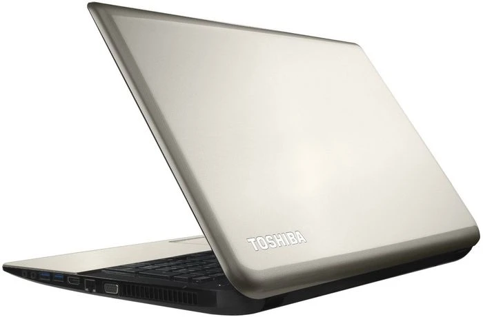 Toshiba Satellite L70-B-125, silber, Core i7-4710HQ, 4GB RAM, 750GB HDD, Radeon R9 M265X, DE