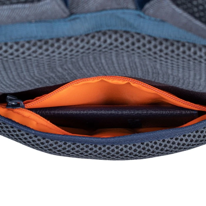 RivaCase Galapagos 7761 Laptop Rucksack 15.6", dunkelgrau