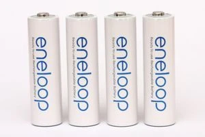 Panasonic eneloop (Gen 1) Mignon AA NiMH 2000mAh, 4er-Pack