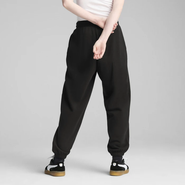 Puma Wardrobe ESS Relaxed Trainingshose lang puma black (Damen)