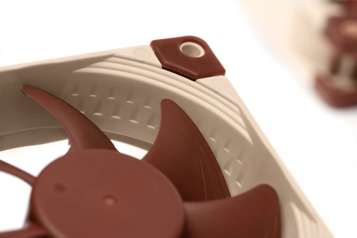 Noctua NF-A8 5V, 80mm