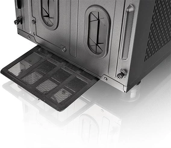 Thermaltake Core X71, Acrylfenster