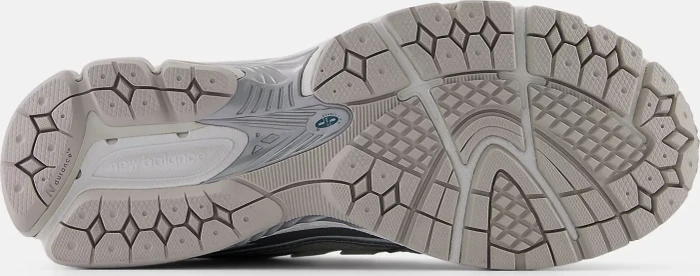 New Balance 1906R silver metalic/sea salt/new spruce