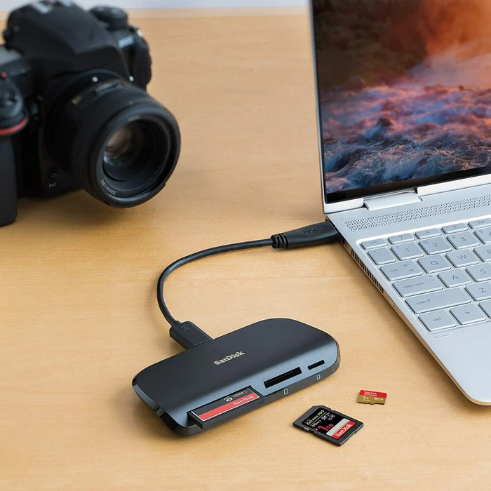 SanDisk ImageMate PRO USB-C, USB 3.0 Micro-B [Stecker]