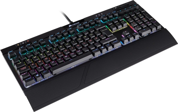 Corsair Strafe RGB MK.2, MX SILENT RGB RED, USB, DE