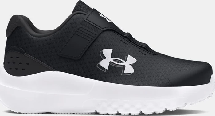 Under Armour Surge 4 AC black/anthracite (Junior)