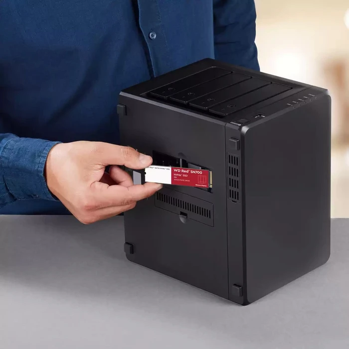 Western Digital Red SN700 NVMe NAS SSD - 1DWPD 500GB, M.2 2280 / M-Key / PCIe 3.0 x4