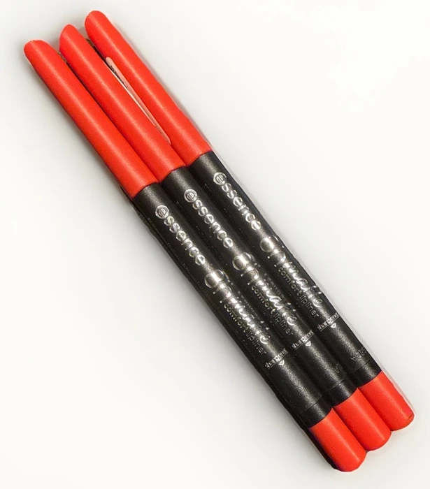 Essence 8h Matte Comfort Lipliner 09 fiery red, 0.3g