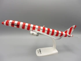 Herpa Condor Boeing 757-300 Passion D-ABOM