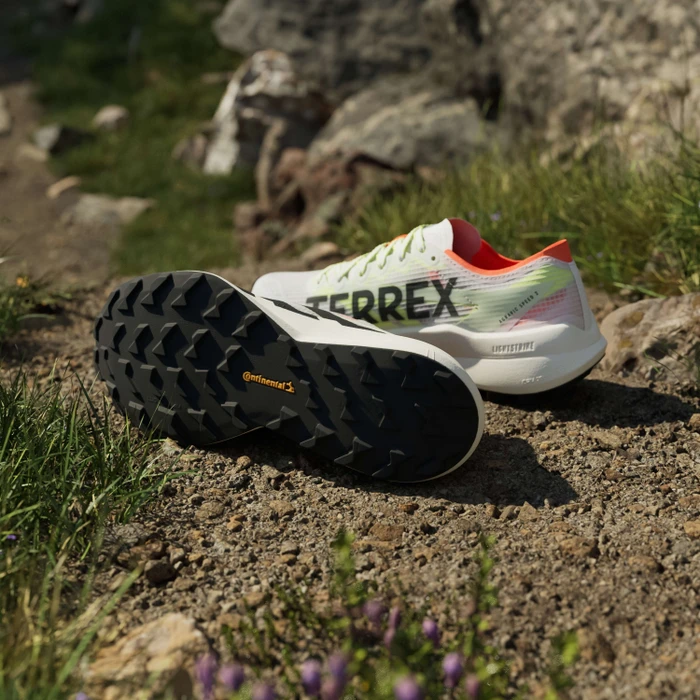 adidas Terrex Agravic Speed 2 cloud white/core black/semi impact orange (Damen)