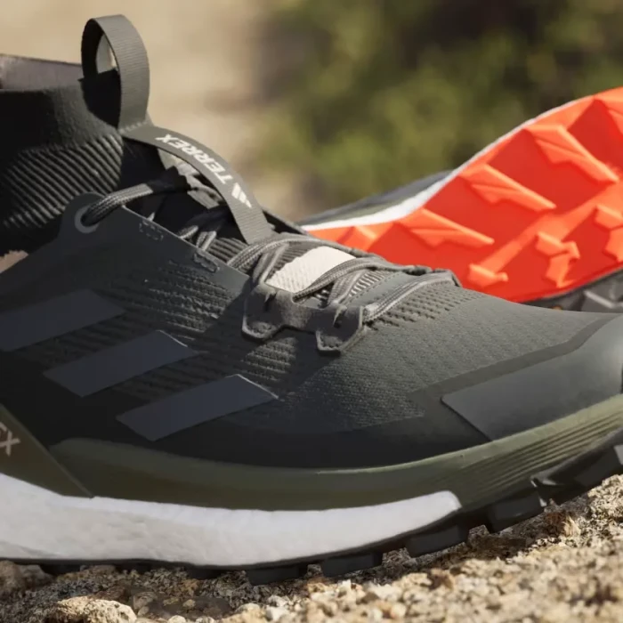 adidas Terrex Free Hiker 2.0 carbon/grey six/core black (Herren)