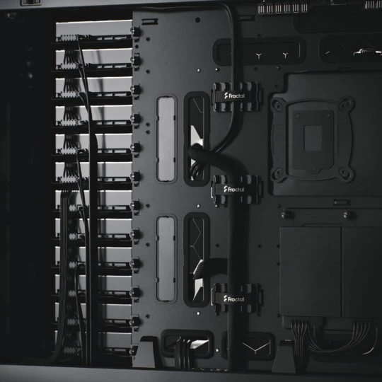 Fractal Design Meshify 2 XL Black TG Light Tint, Glasfenster