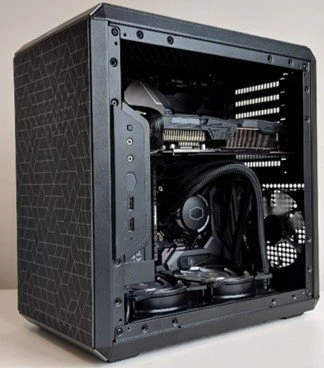 Cooler Master MasterBox Q500L, Acrylfenster
